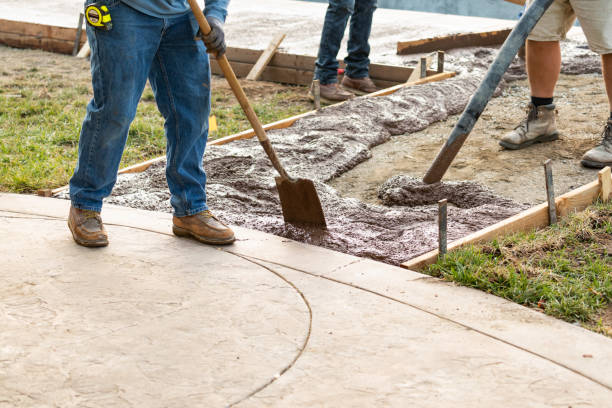 Best Concrete Flooring Contractor  in Huntgburg, IN